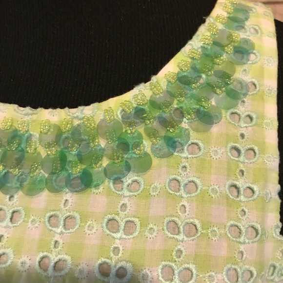 VINEYARD VINES NWT Seersucker Embellished Tanktop - Picture 2 of 8